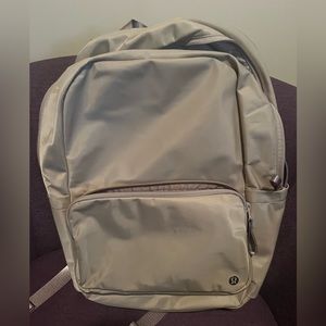 Brand New, Never Used Everywhere Backpack 22L-Lululemon